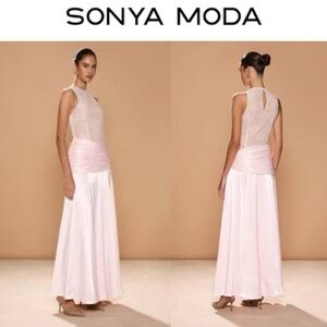 $500 Sonya Moda DALIA GOWN in  Blush Formal Event Wedding Guest size XS NWOT